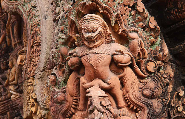 Banteay-Srei-and-Grand-Temple-Tour-from-Siem-Reap-6