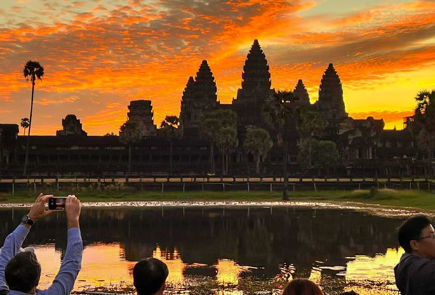 Private-Day-Trip-to-Angkor-Wat-with-Sunset-5